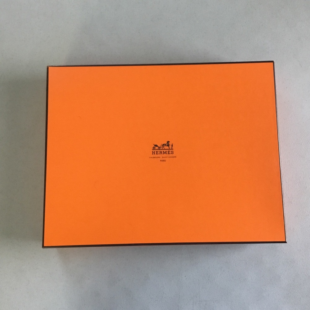 HERMES EMPTY BOX WITH 2017 RIBBON LOGO PRINTED SOME TISSUE W/LOGO STICKER